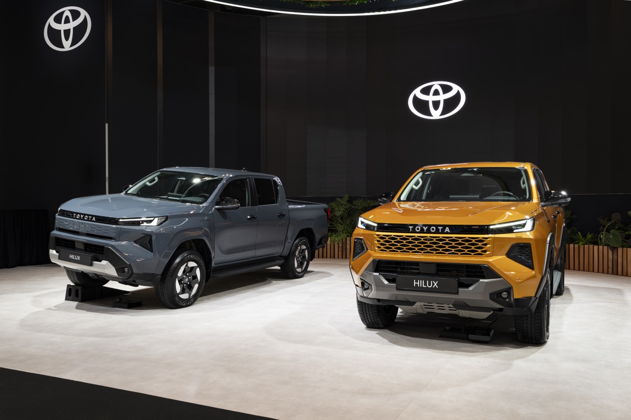 第九代 Toyota Hilux 霸气登陆 Brussels Motor Show