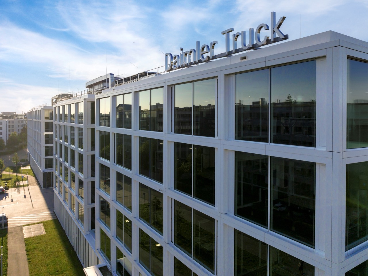 ARCHION Corporation 正式启航！Fuso 与 Hino 联手称霸亚洲