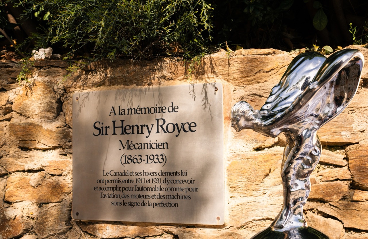 劳斯莱斯背后的秘密创意基地：揭开法国里维埃拉「夜莺」居所的传奇面纱